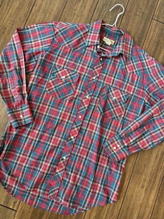 Trail Legends Other - Trail Legends Pearl Snap Shirt Size Medium